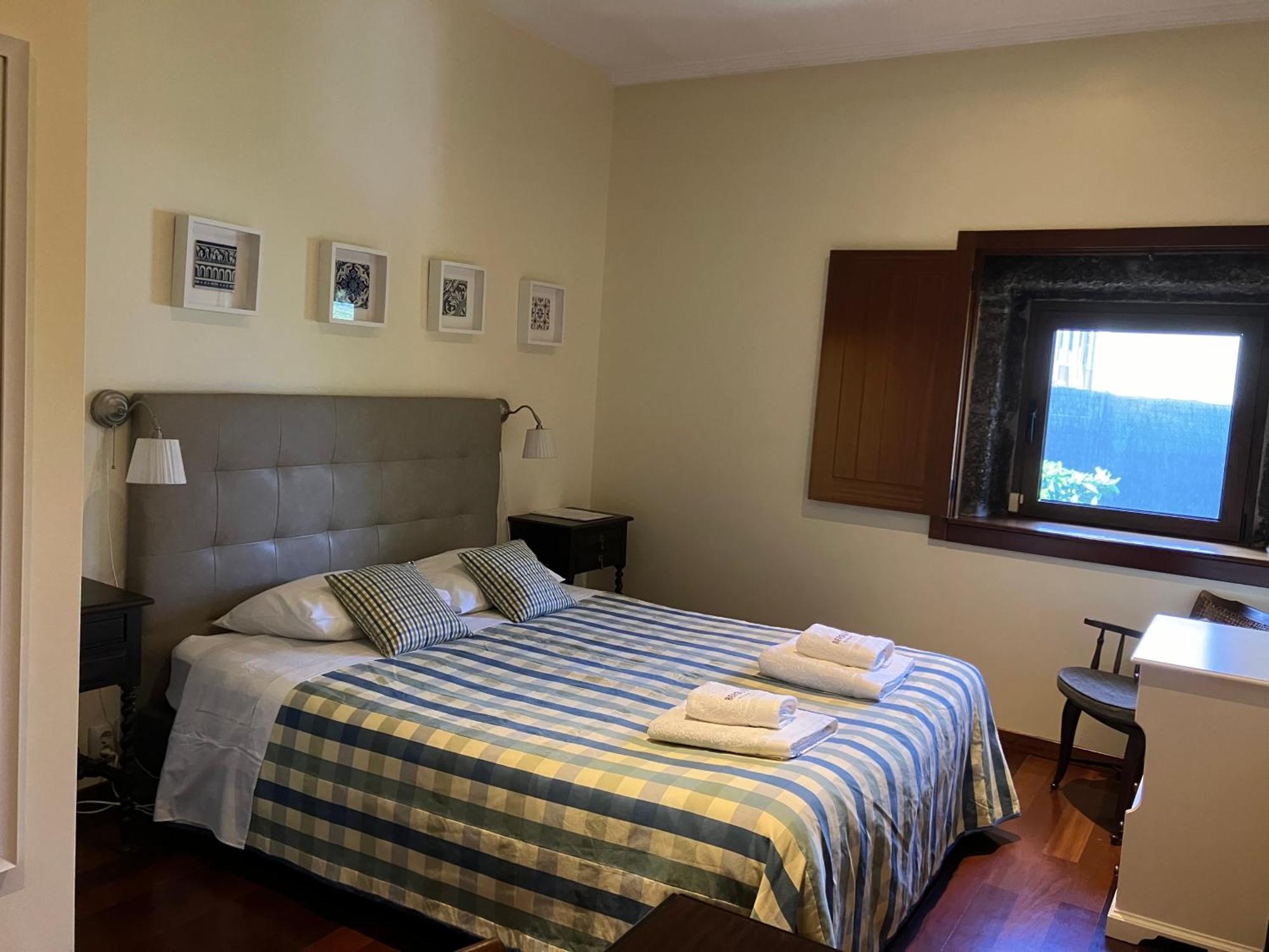 Bergui Guesthouse - Em Guimaraes Desde 2017 Buitenkant foto
